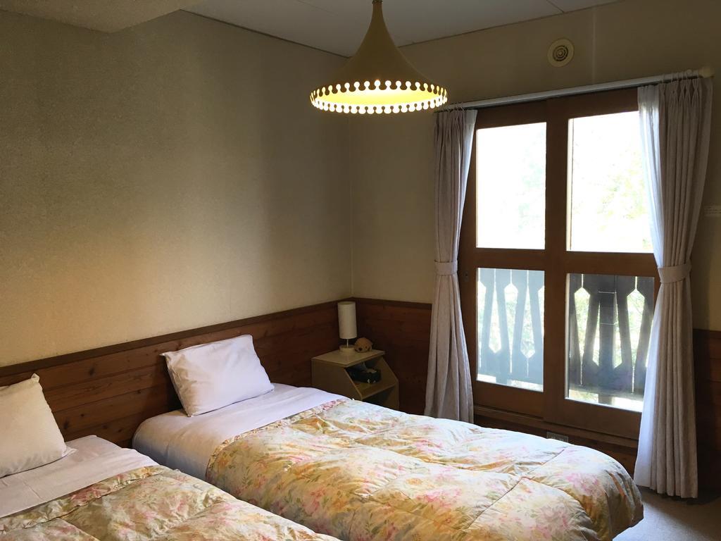 Pension Newman Karuizawa Exteriér fotografie